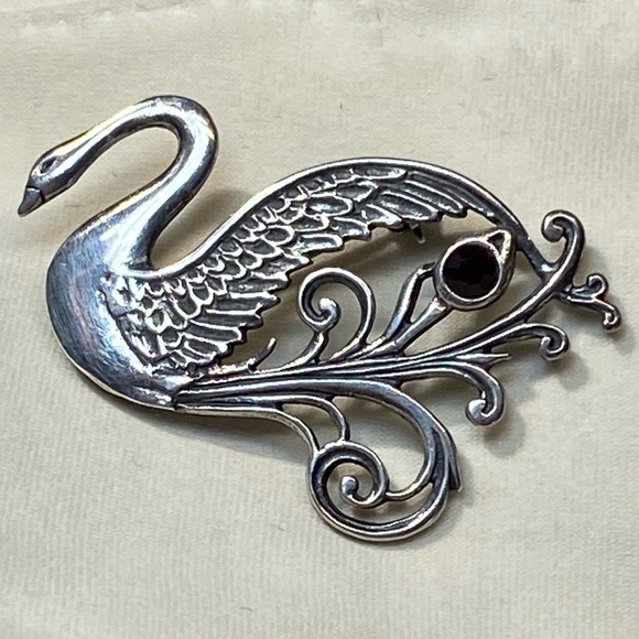 Sterling Silver Swan Pin - Picture 8 of 9